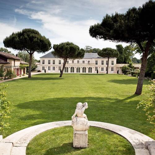 Château Malartic-Lagravière